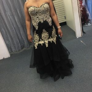 Black Prom Dress